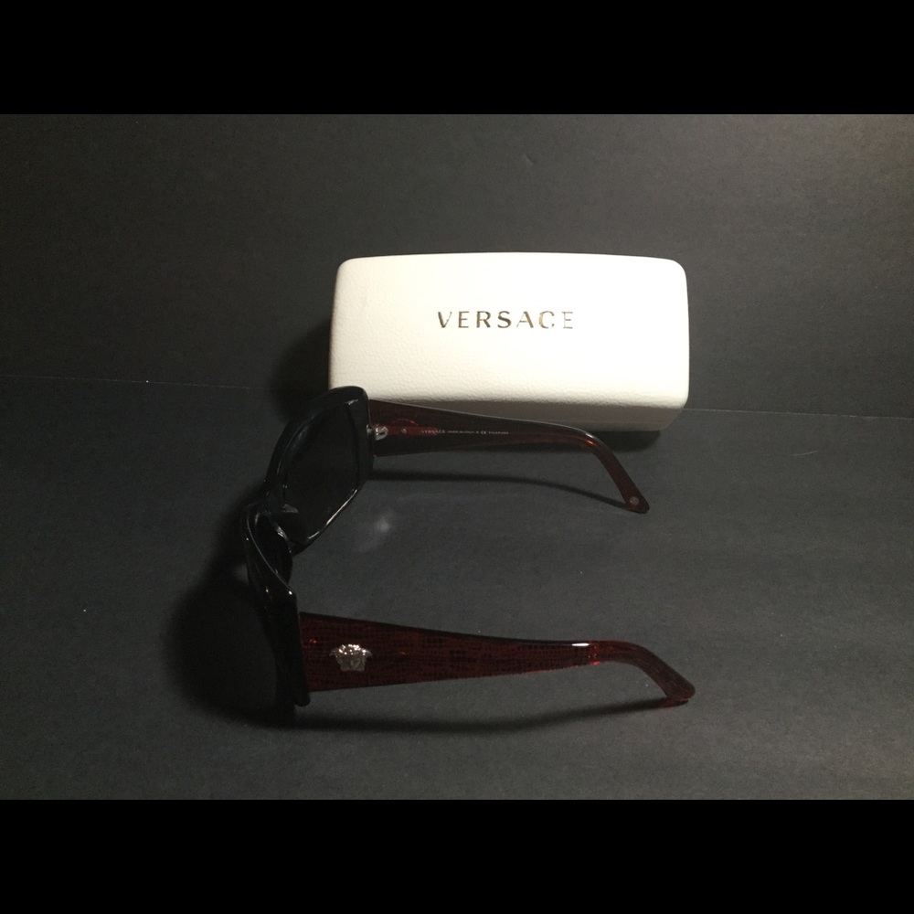 Versace Sunglasses - Picture 9 of 10